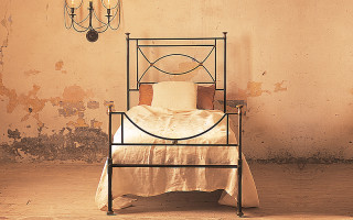 Iron single bed